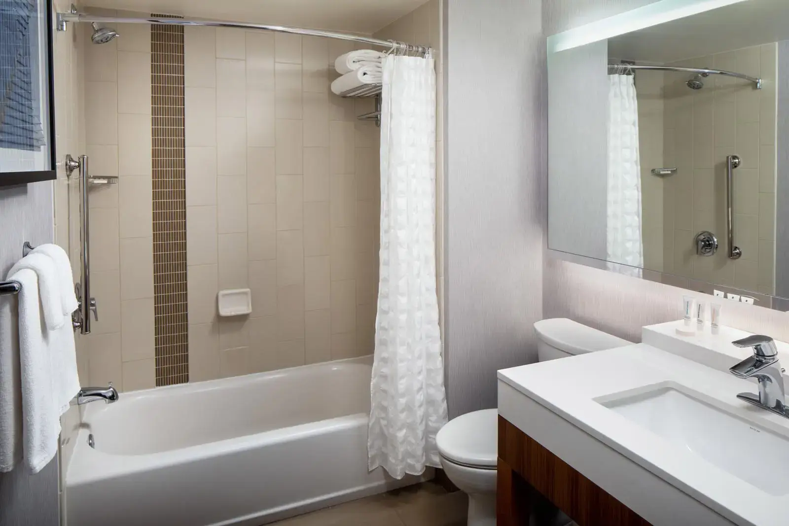 Hyatt Place Nashville Downtown, TN photography by Greg Ceo Image editing by Valentin Sivyakov